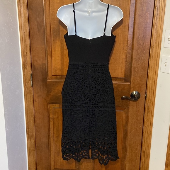 J.O.A. Los Angeles Black SweetHeart Crochet Lace Midi Lined Dress Size Small - Picture 7 of 16